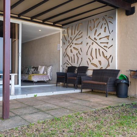 Sea Front Designer Apartment Ballito Exteriör bild